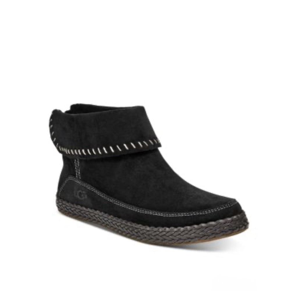 UGG Varney Ankle Suede Booties Womens Size 11 US Black Moccasin‎ Stitching